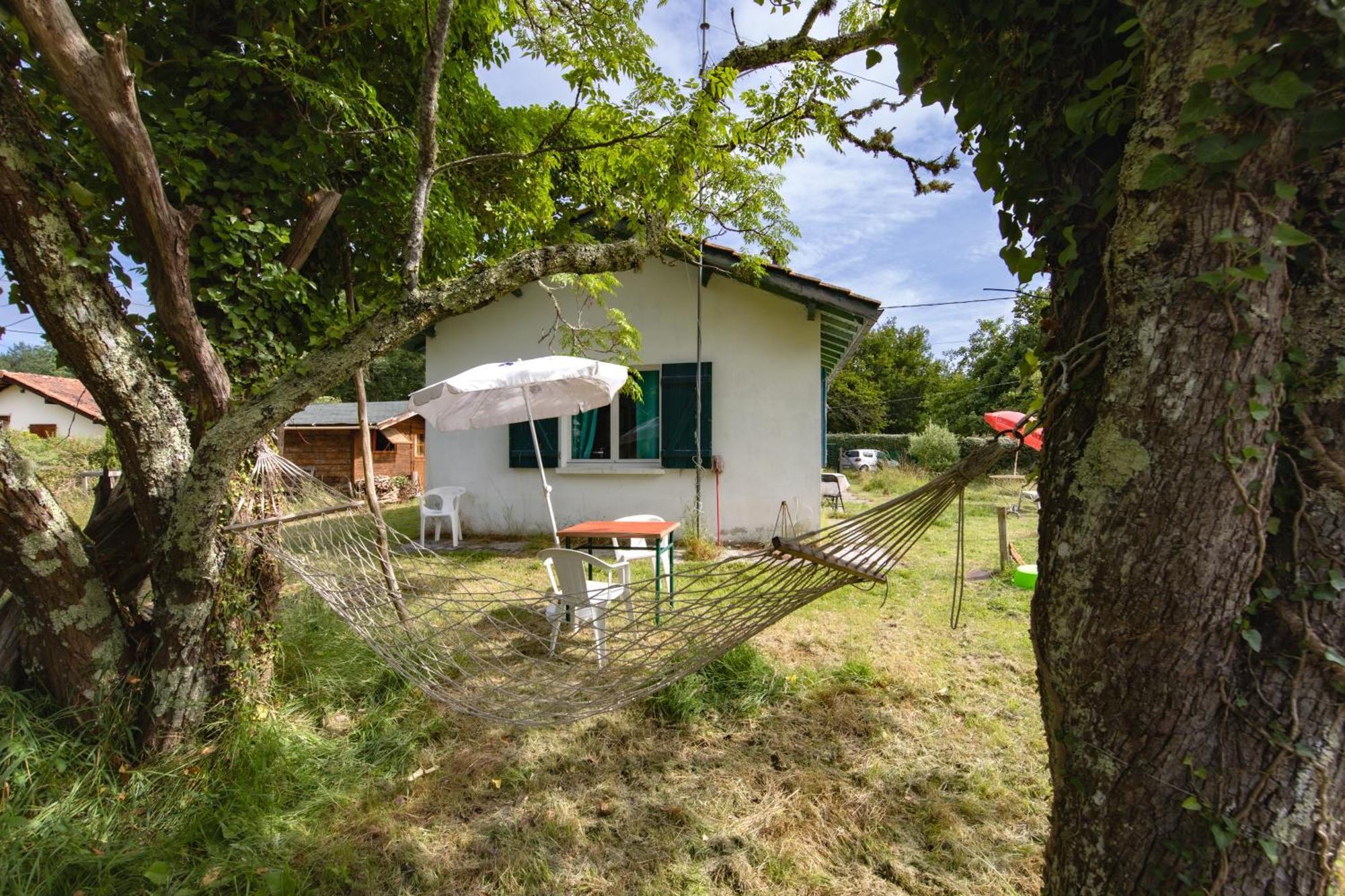 Petite Maison Rustique Et Atypique Hourtin Exteriör bild